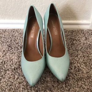 Shimmery mint heels